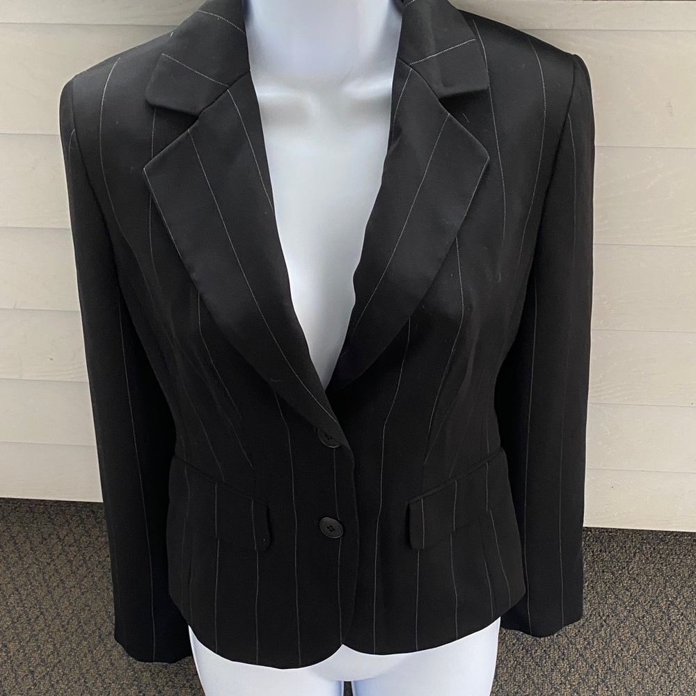 LOFT Ann Taylor Blazer Size 0